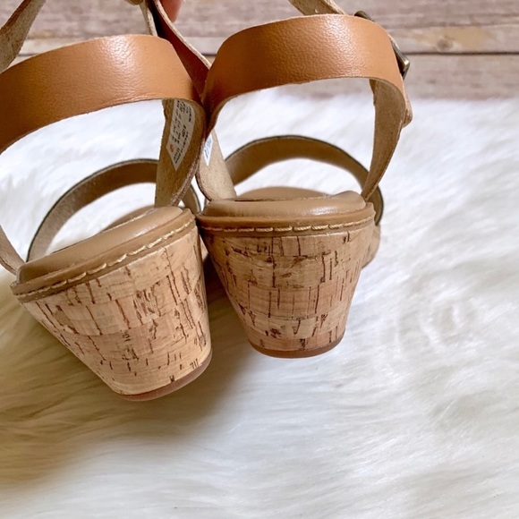 Timberland Whittier Leather Cork Wedge Sandals - Picture 5 of 6